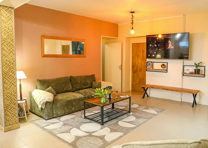 Former 1909 Family-friendly Station In Normandy Holiday home