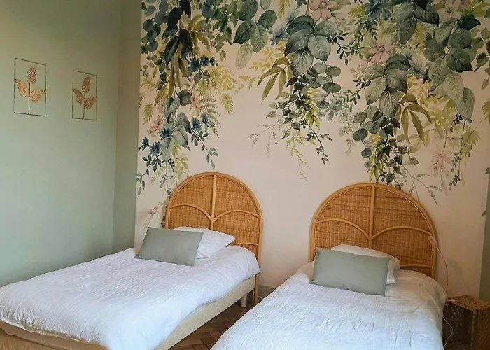 Former 1909 Family-friendly Station In Normandy *