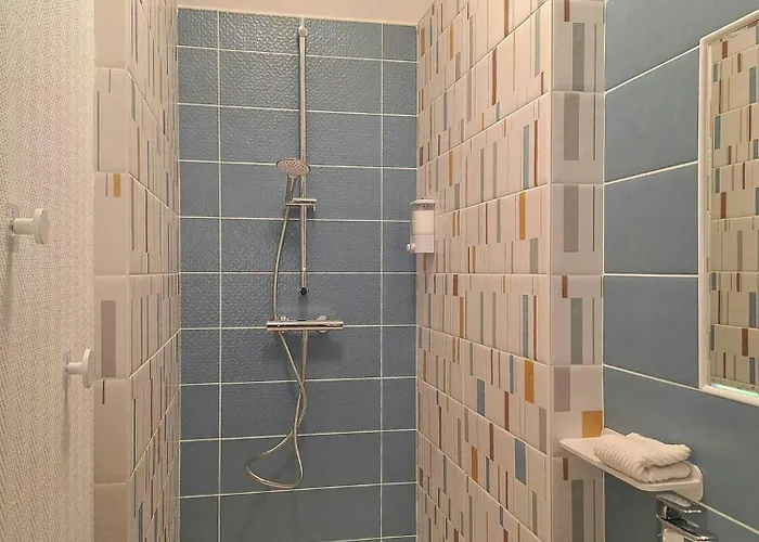 Former 1909 Family-friendly Station In Normandy Holiday home *